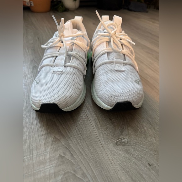 PUMA Women's Softride Sneaker - Picture 8 of 8